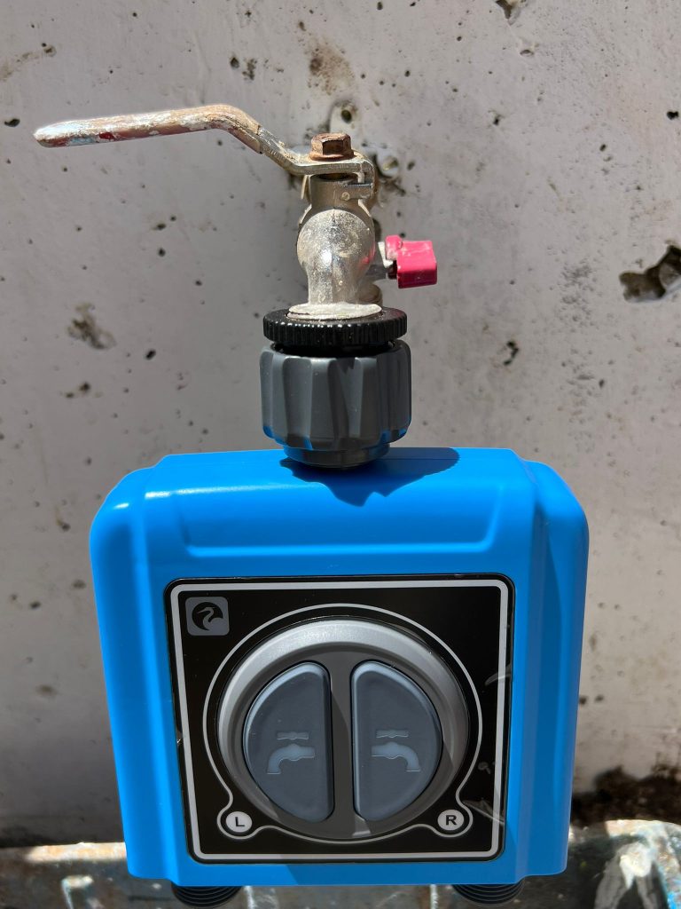 Sensor conectado en el huerto escolar